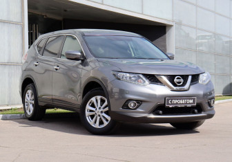 Подержанный автомобиль Nissan X-Trail 2018 года (3 фото)