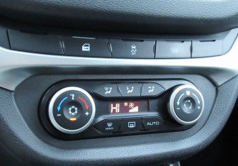 Подержанный автомобиль LADA (ВАЗ) Vesta Wagon 2019 года (15 фото)