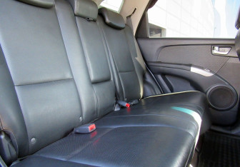 Подержанный автомобиль Kia Sportage 2008 года (11 фото)