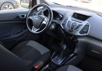 Подержанный автомобиль Ford EcoSport 2017 года (12 фото)