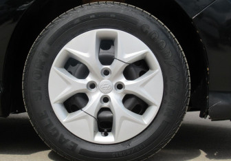 Подержанный автомобиль Peugeot 308 Hatchback 2011 года (9 фото)