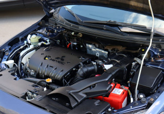 Подержанный автомобиль Mitsubishi Lancer Sedan 2008 года (18 фото)