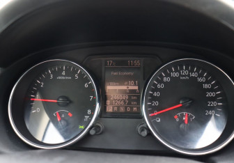 Подержанный автомобиль Nissan Qashqai 2012 года (11 фото)