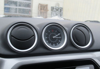 Подержанный автомобиль Suzuki Vitara 2018 года (16 фото)