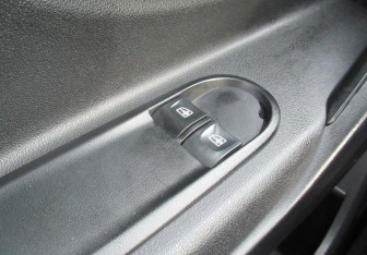 Подержанный автомобиль LADA (ВАЗ) XRAY 2016 года (14 фото)