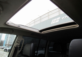 Подержанный автомобиль Mitsubishi Pajero 2021 года (17 фото)