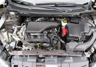 Подержанный автомобиль Nissan Qashqai 2021 года (20 фото)