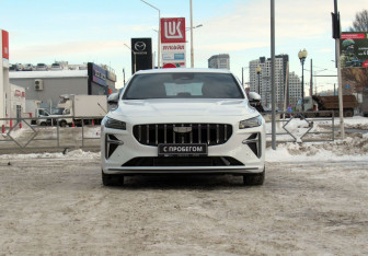 Новый Geely Preface 2024 (2 фото)