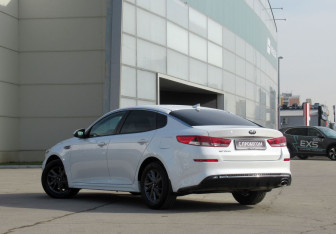 Подержанный автомобиль Kia Optima Sedan 2019 года (7 фото)