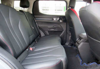 Подержанный автомобиль Haval H3 2024 года (11 фото)