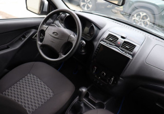 Подержанный автомобиль LADA (ВАЗ) Granta Sedan 2024 года (15 фото)