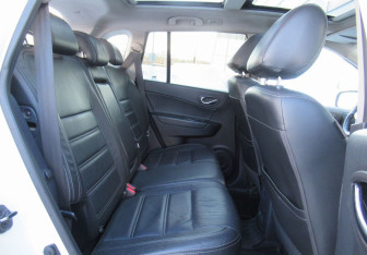 Подержанный автомобиль Renault Koleos 2014 года (10 фото)