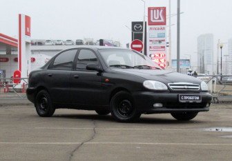 Подержанный автомобиль Chevrolet Lanos 2006 года (3 фото)