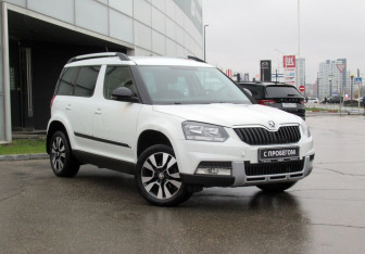 Подержанный автомобиль Skoda Yeti 2015 года (3 фото)