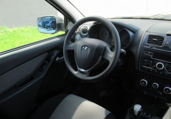 Подержанный автомобиль LADA (ВАЗ) Kalina Wagon 2016 года (12 фото)