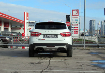 Подержанный автомобиль LADA (ВАЗ) Vesta Wagon 2020 года (6 фото)