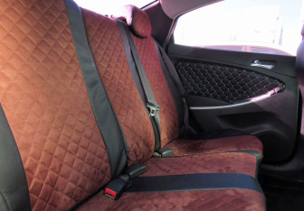 Подержанный автомобиль Hyundai Solaris Sedan 2013 года (10 фото)