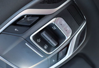 Подержанный автомобиль Geely Coolray 2024 года (16 фото)