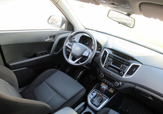 Подержанный автомобиль Hyundai Creta 2016 года (12 фото)