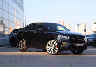 Подержанный автомобиль Geely Tugella 2024 года (3 фото)