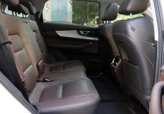 Подержанный автомобиль Chery Tiggo 8 Pro 2021 года (11 фото)