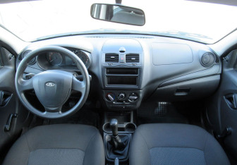 Подержанный автомобиль LADA (ВАЗ) Granta Wagon 2019 года (13 фото)