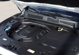 Подержанный автомобиль Geely Atlas Pro 2023 года (23 фото)