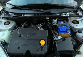 Подержанный автомобиль LADA (ВАЗ) Kalina Hatchback 2013 года (21 фото)