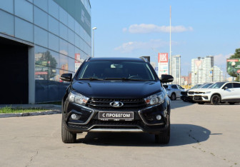 Подержанный автомобиль LADA (ВАЗ) Vesta Wagon 2019 года (2 фото)