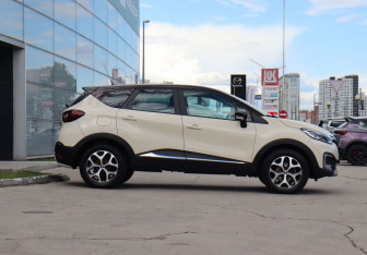 Подержанный автомобиль Renault Kaptur 2018 года (4 фото)
