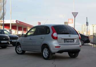 Подержанный автомобиль LADA (ВАЗ) Kalina Hatchback 2013 года (7 фото)