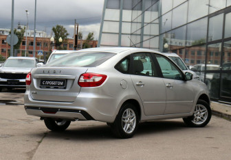 Подержанный автомобиль LADA (ВАЗ) Granta Liftback 2024 года (5 фото)