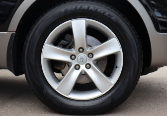 Подержанный автомобиль Hyundai ix55 2013 года (9 фото)