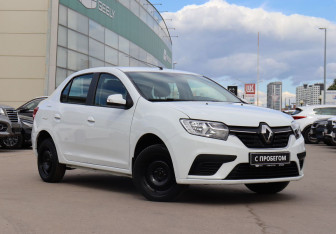 Подержанный автомобиль Renault Logan Sedan 2022 года (3 фото)