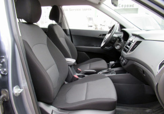 Подержанный автомобиль Hyundai Creta 2020 года (11 фото)