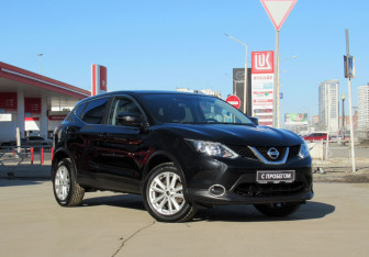 Подержанный автомобиль Nissan Qashqai 2018 года (3 фото)