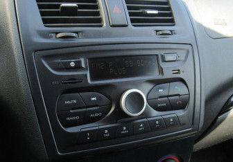 Подержанный автомобиль LADA (ВАЗ) Kalina Wagon 2016 года (16 фото)