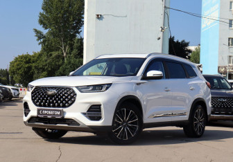 Подержанный автомобиль Chery Tiggo 8 Pro 2021 года (1 фото)