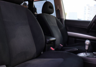 Подержанный автомобиль Nissan X-Trail 2012 года (11 фото)