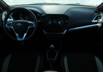 Подержанный автомобиль LADA (ВАЗ) Vesta Wagon 2021 года (13 фото)