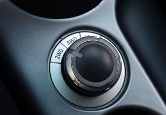 Подержанный автомобиль Mitsubishi Outlander 2010 года (17 фото)