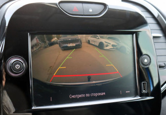 Подержанный автомобиль Renault Kaptur 2020 года (15 фото)