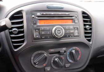 Подержанный автомобиль Nissan Juke 2013 года (14 фото)