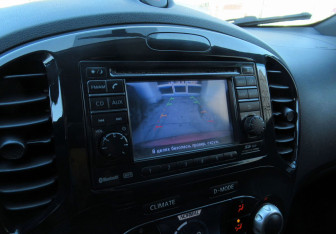 Подержанный автомобиль Nissan Juke 2011 года (15 фото)