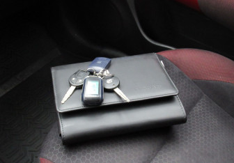 Подержанный автомобиль Nissan Juke 2011 года (20 фото)