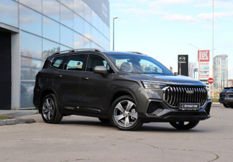 Подержанный автомобиль Geely Okavango 2024 года (3 фото)