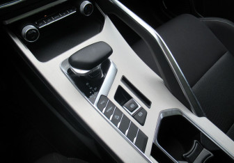 Подержанный автомобиль Belgee X50 2024 года (12 фото)