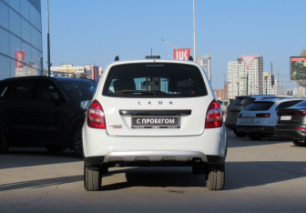 Подержанный автомобиль LADA (ВАЗ) Granta Wagon 2023 года (6 фото)