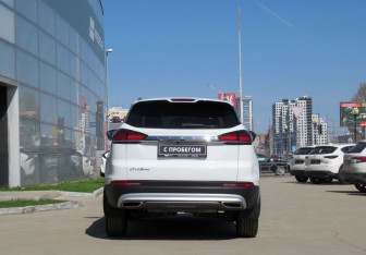 Подержанный автомобиль Geely Atlas Pro 2024 года (6 фото)