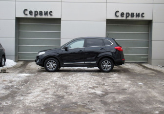 Подержанный автомобиль Chery Tiggo 5 2014 года (8 фото)